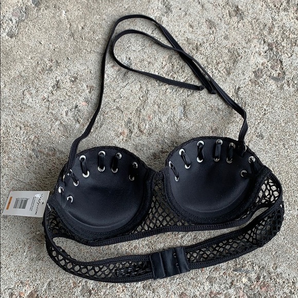 Yandy Fishnet Bra - Picture 9 of 10